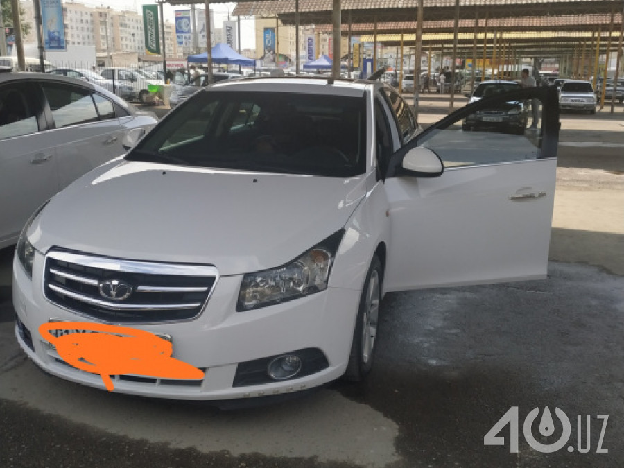 Daewoo Lacetti Premiere J300