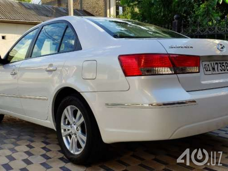 Hyundai Sonata V (NF)
