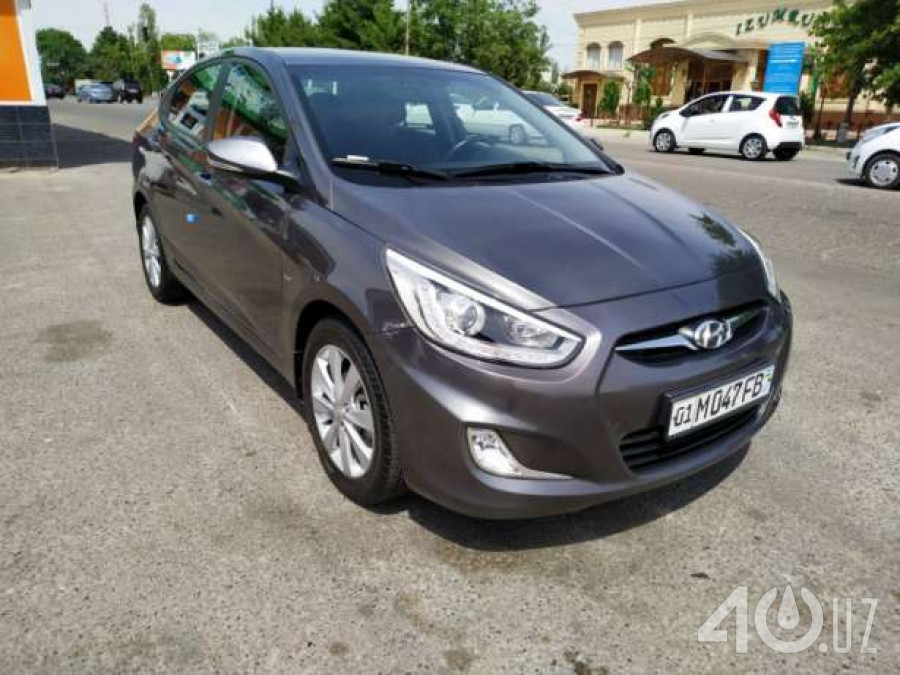 Hyundai Accent IV