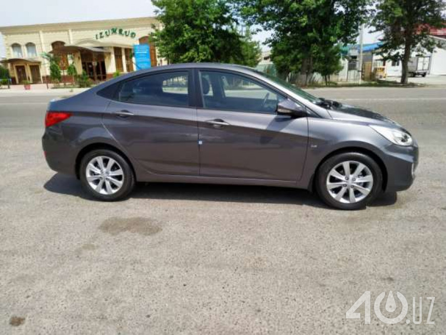 Hyundai Accent IV