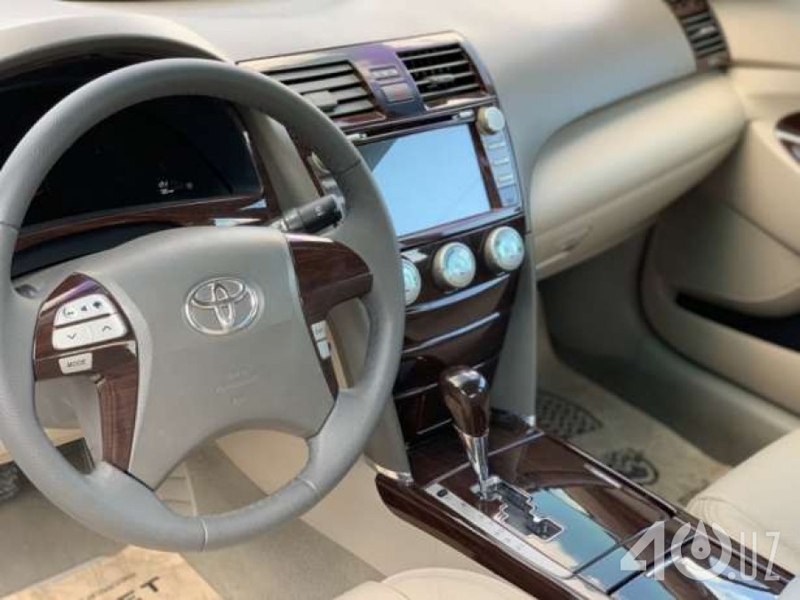 Toyota Camry VI (XV40)