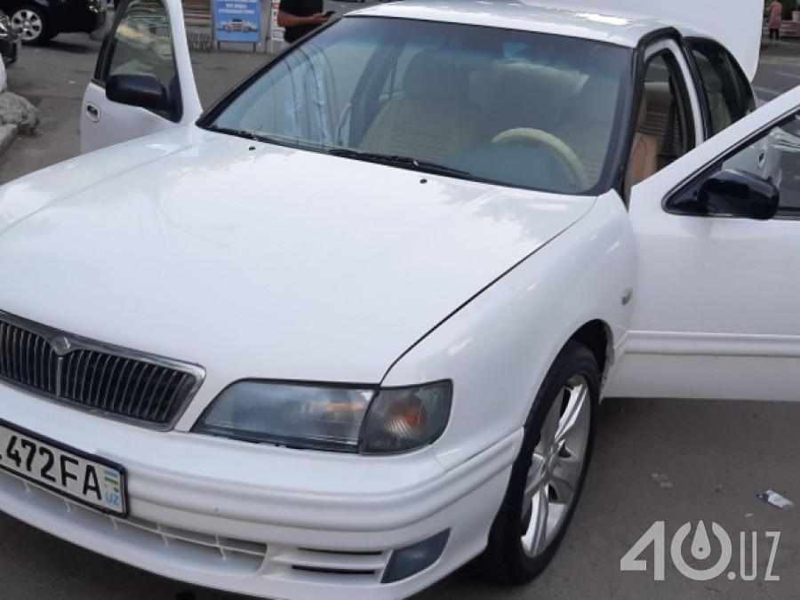 Nissan Maxima IV (A32)