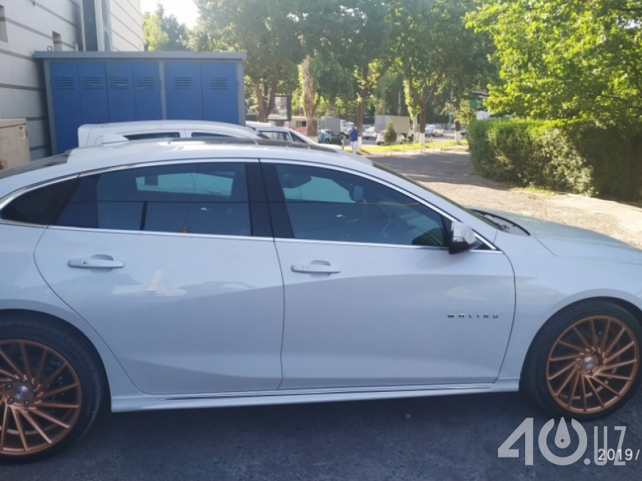Chevrolet Uz Malibu II