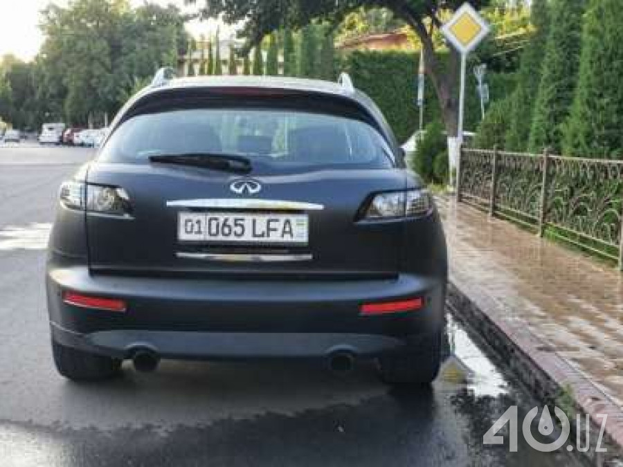 Infiniti FX I (S50)