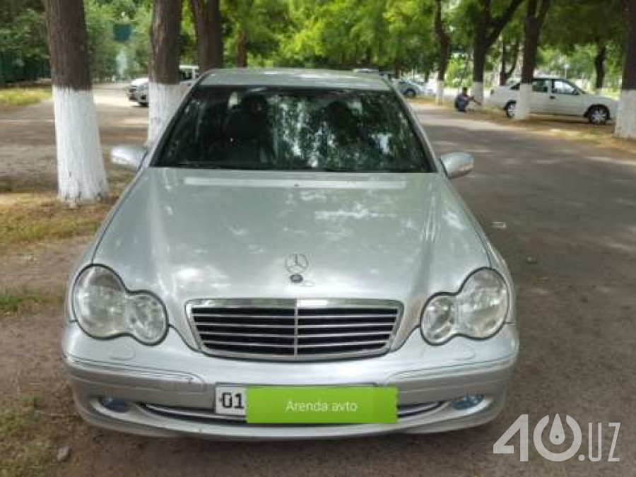 Mercedes-Benz C-klasse II (W203)