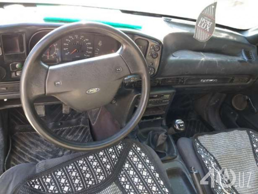 Ford Scorpio I