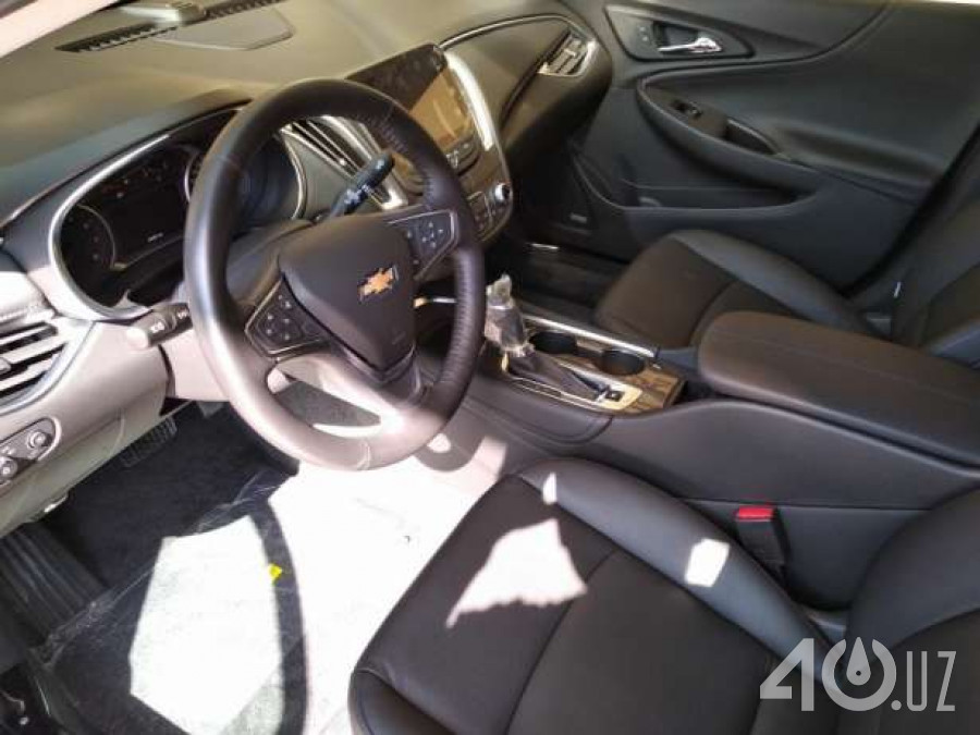 Chevrolet Uz Malibu II