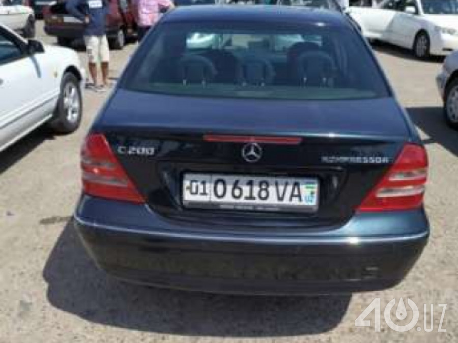 Mercedes-Benz C-klasse II (W203)
