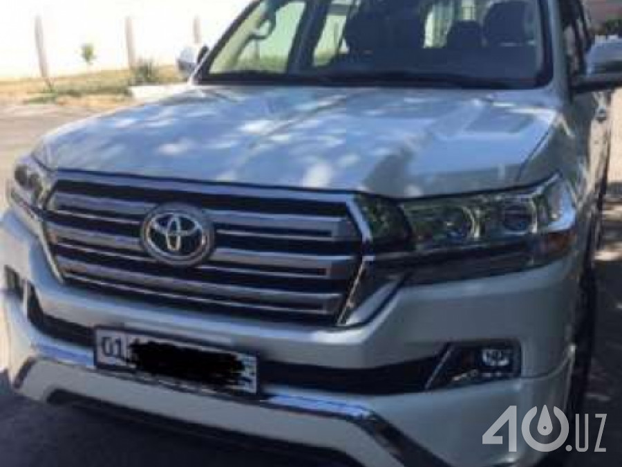 Toyota Land Cruiser 200 Series Рестайлинг 2