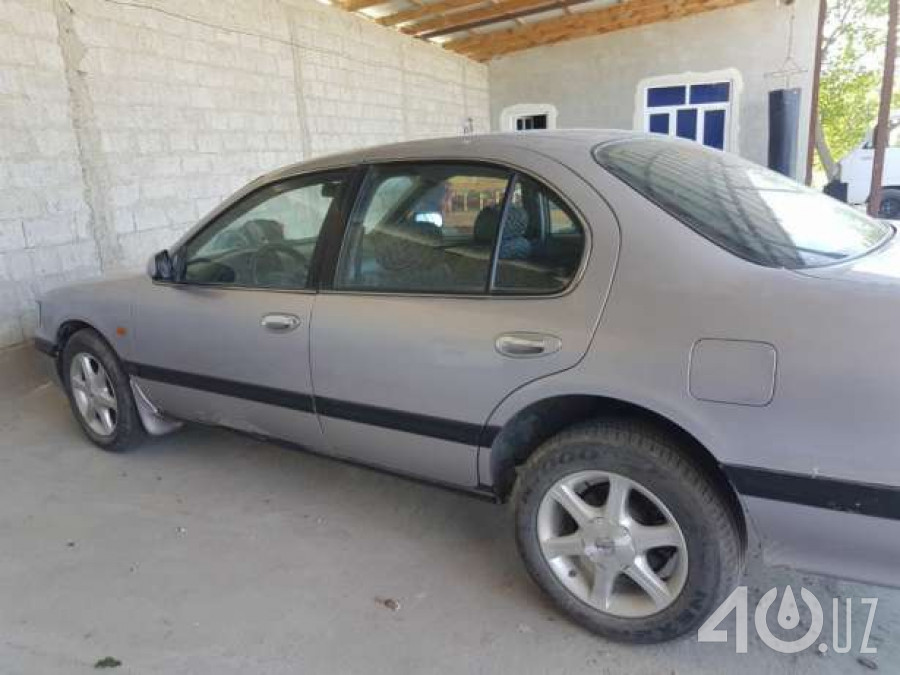 Nissan Maxima IV (A32)