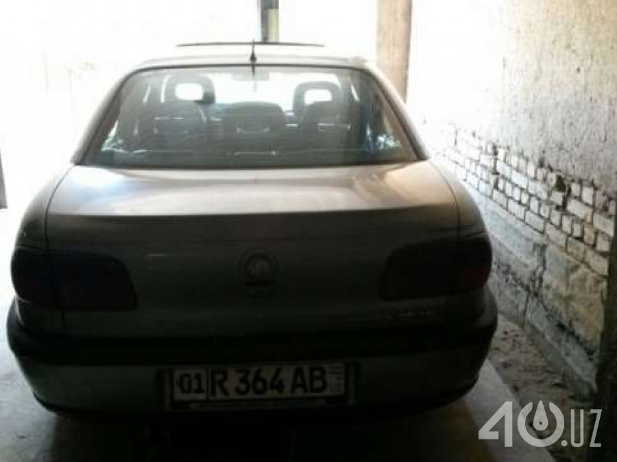 Opel Omega B
