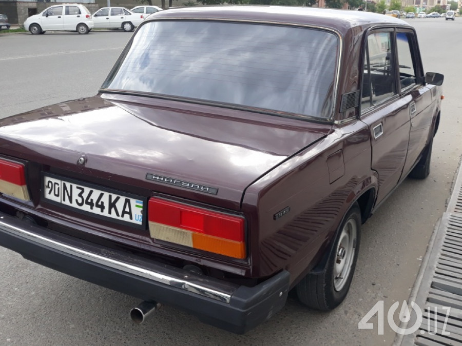 LADA (ВАЗ) 2107