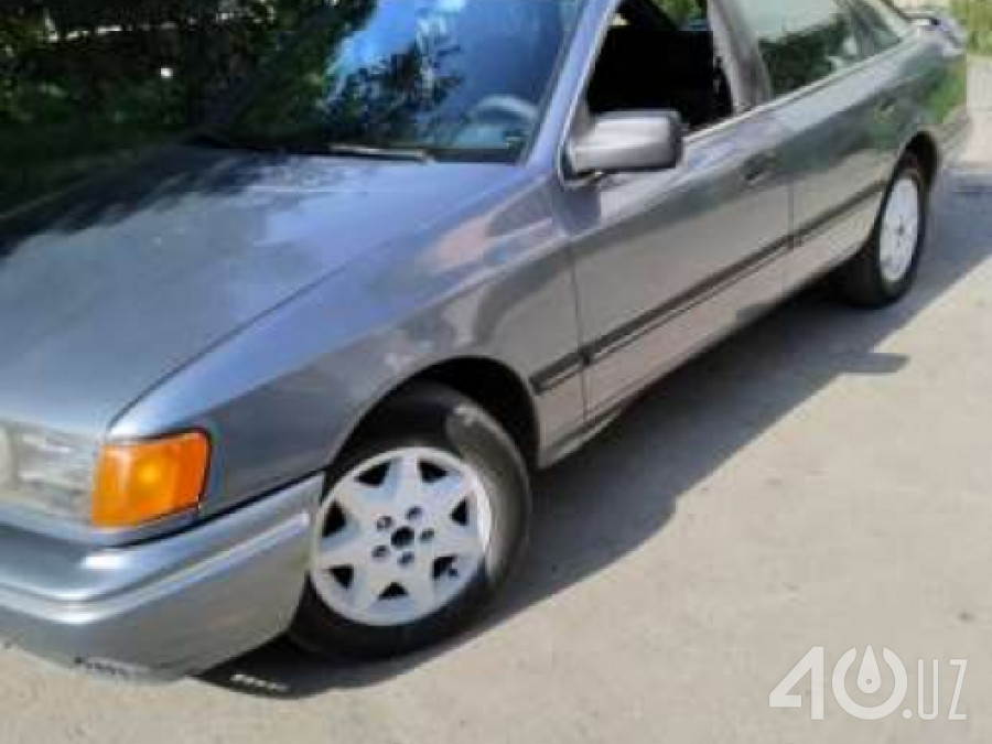 Ford Scorpio I