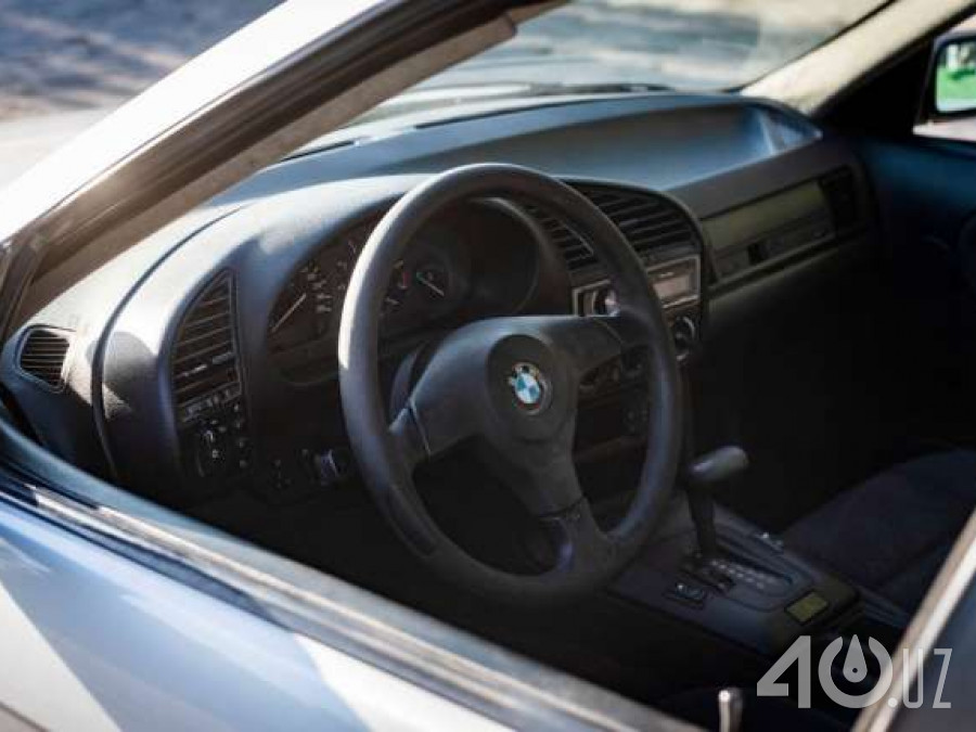 BMW 3 серия III (E36)