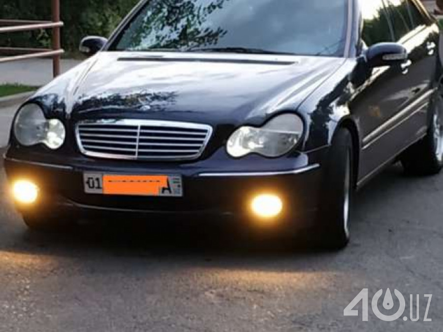 Mercedes-Benz C-klasse II (W203)