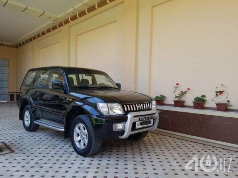 Toyota Land Cruiser 100 Series