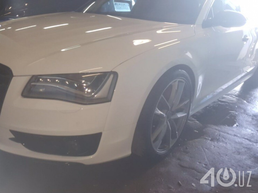 Audi A8 III (D4) Рестайлинг