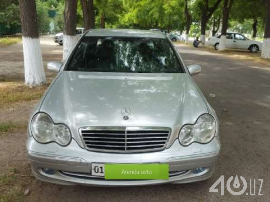 Mercedes-Benz C-klasse II (W203)