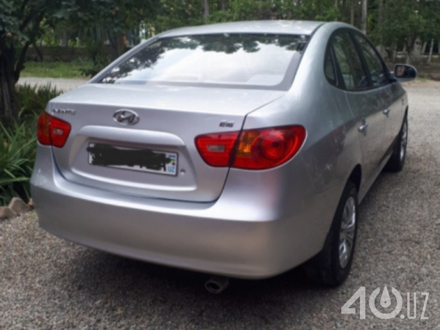 Hyundai Avante IV