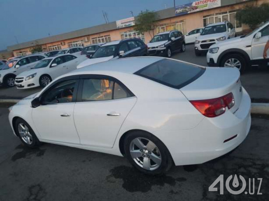 Chevrolet Uz Malibu I