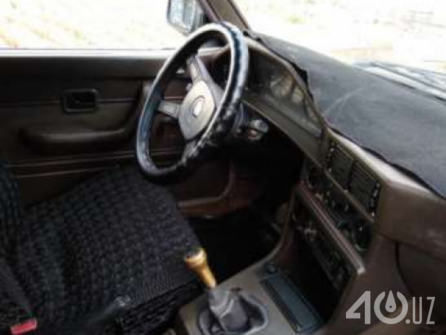BMW 5 серия II (E28)