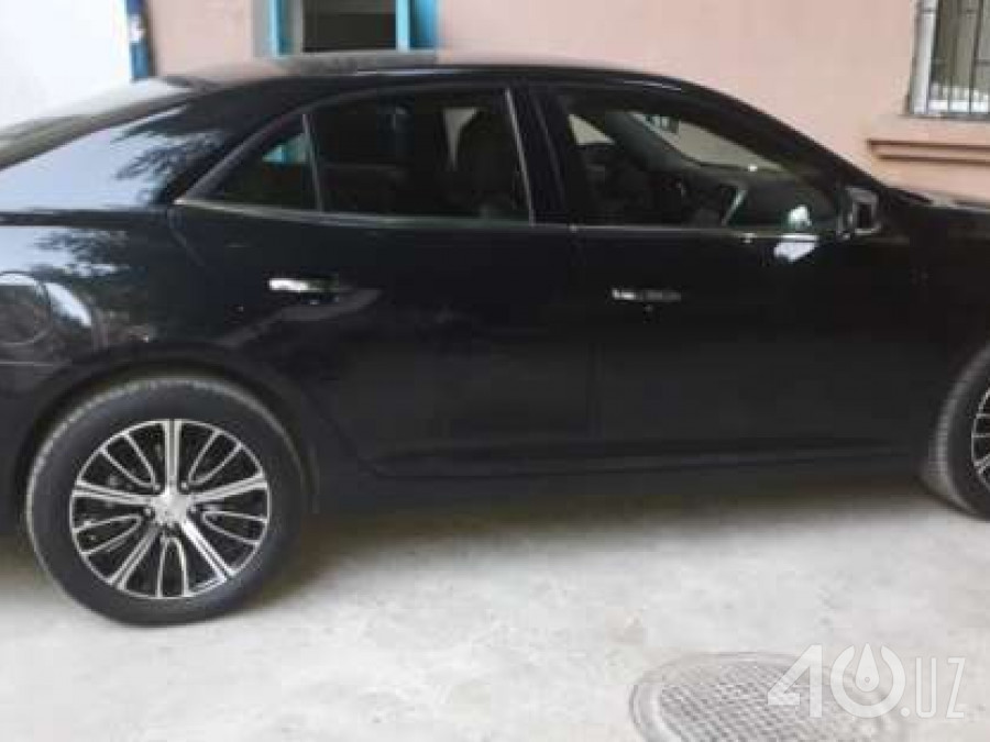 Chevrolet Uz Malibu I