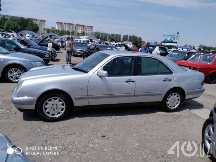 Mercedes-Benz E-klasse II (W210, S210)