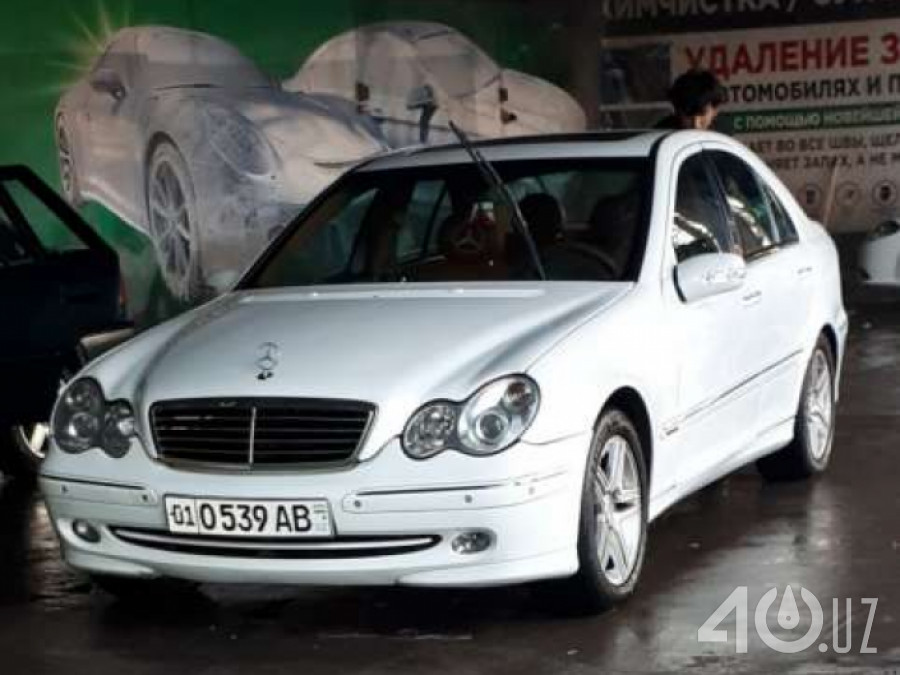 Mercedes-Benz C-klasse II (W203)