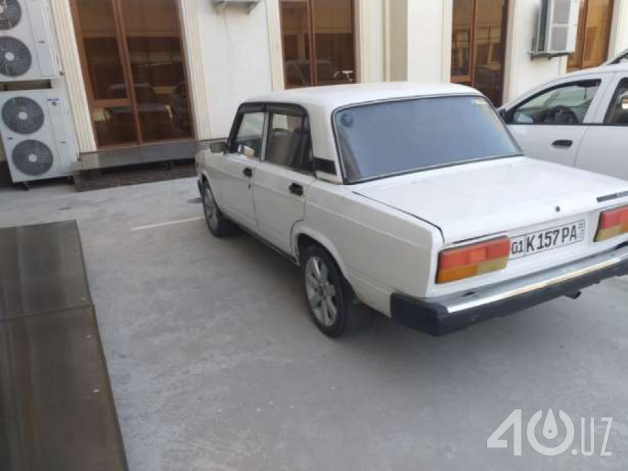 LADA (ВАЗ) 2105