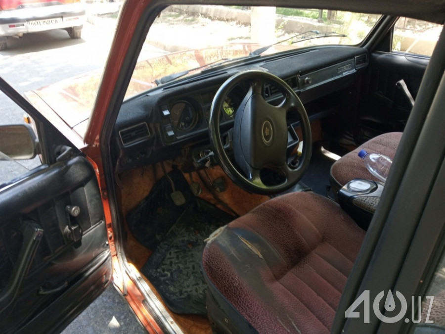 LADA (ВАЗ) 2105