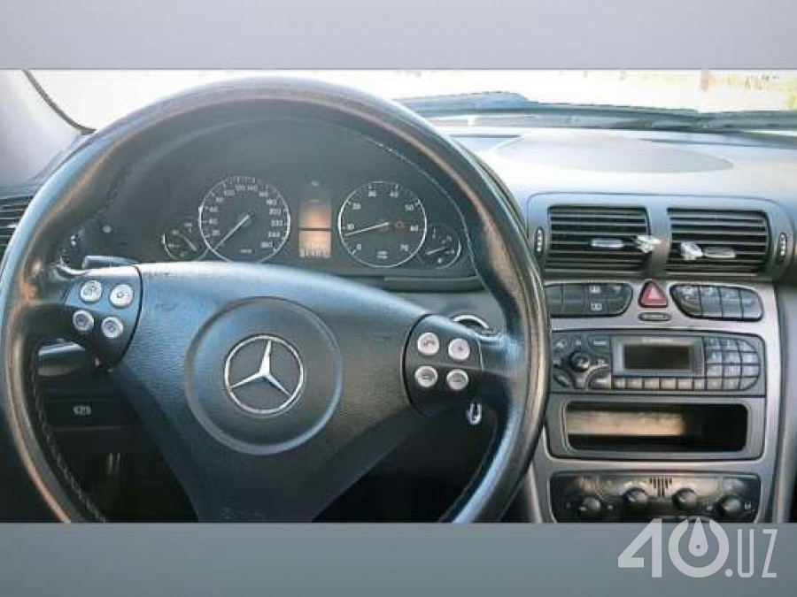Mercedes-Benz C-klasse II (W203)