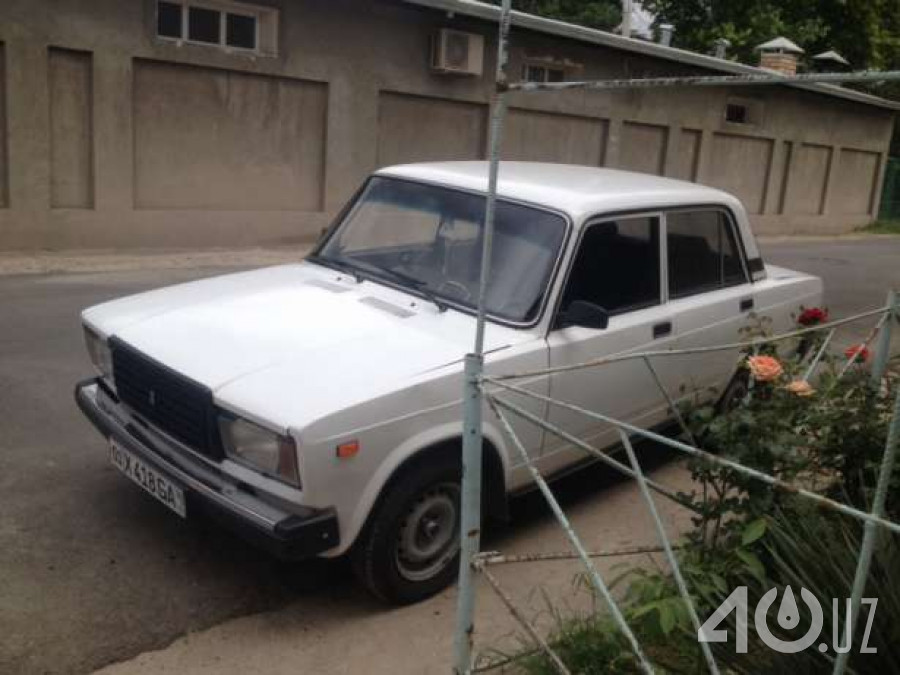 LADA (ВАЗ) 2105