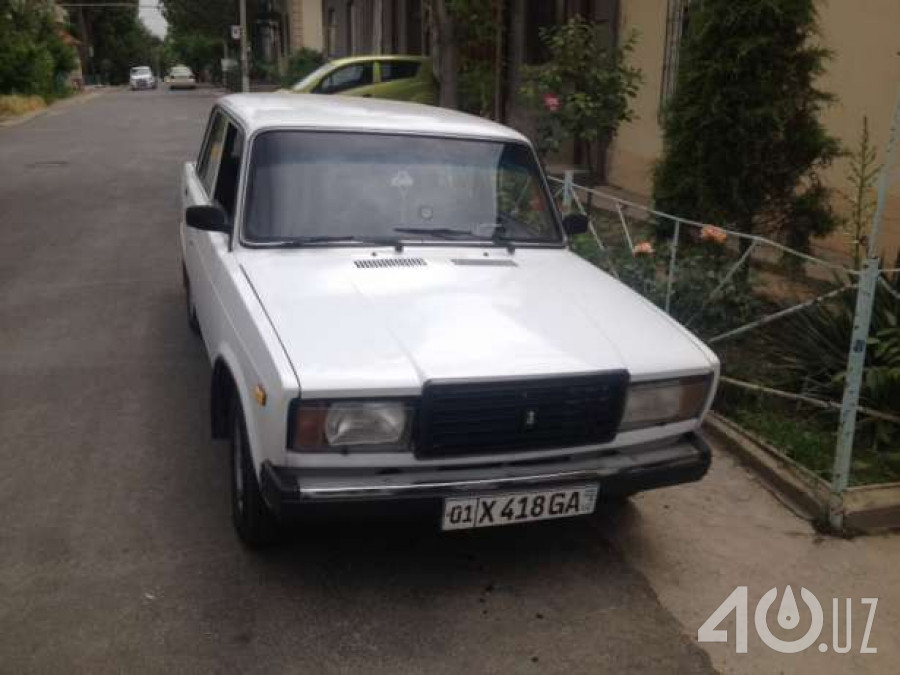 LADA (ВАЗ) 2105