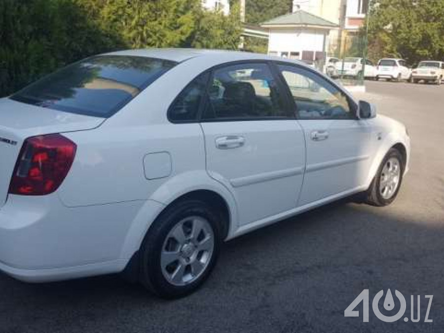 Chevrolet Uz Lacetti II (Gentra)