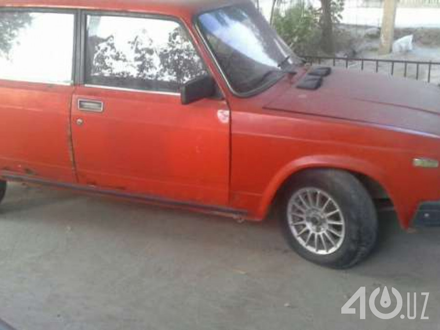 LADA (ВАЗ) 2105
