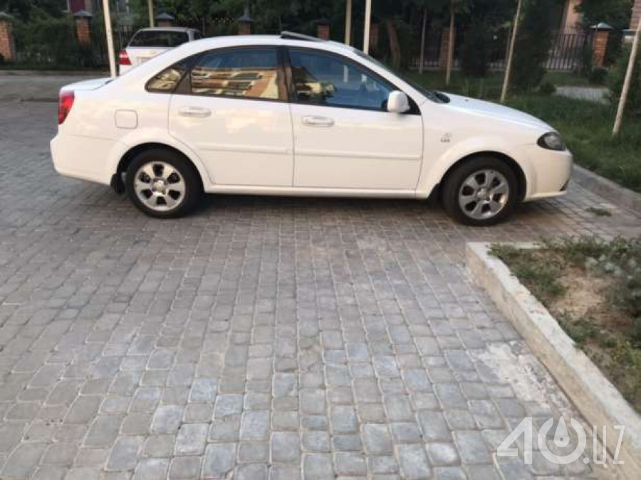 Chevrolet Uz Lacetti II (Gentra)