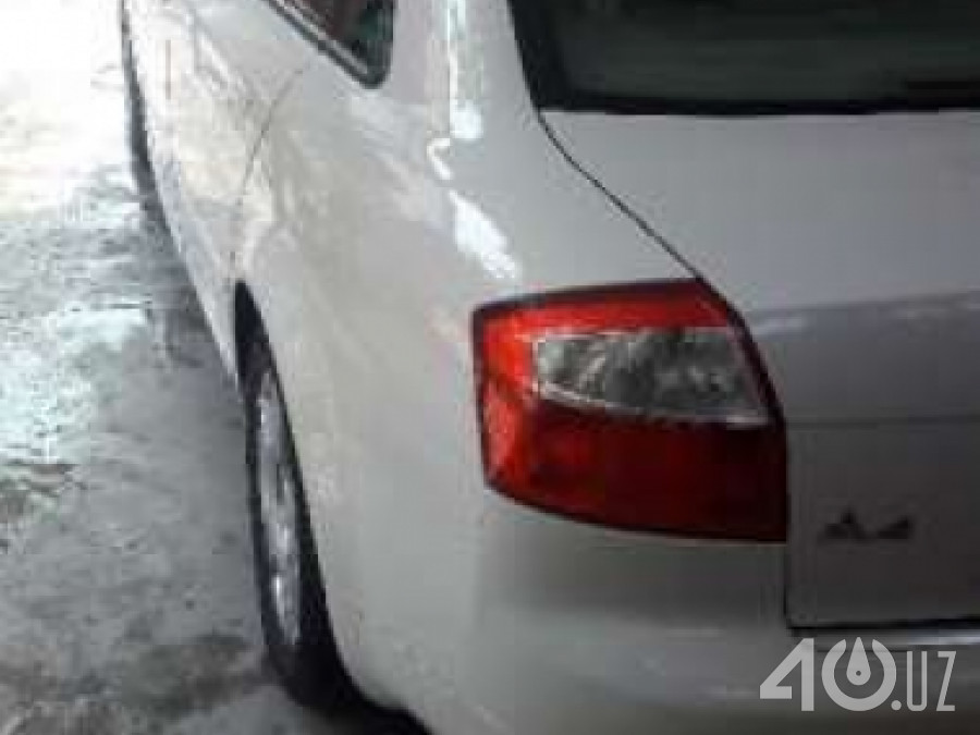 Audi A4 II (B6)