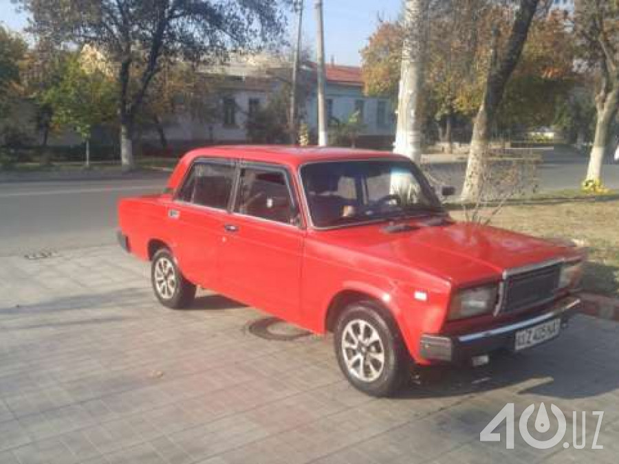 LADA (ВАЗ) 2105