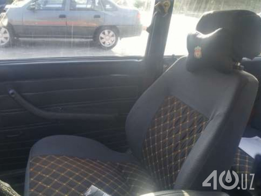 LADA (ВАЗ) 2105