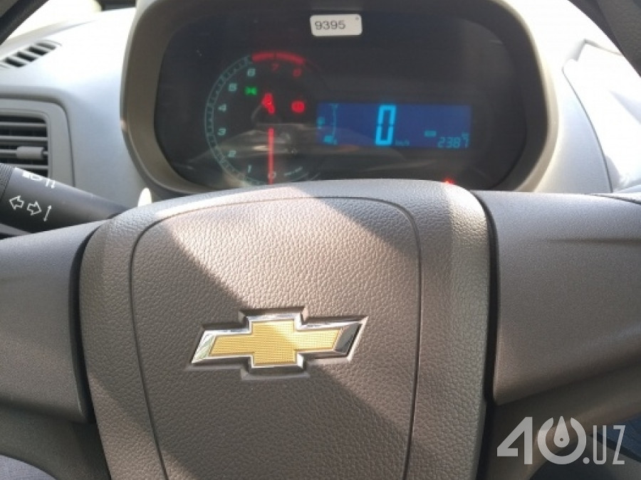 Chevrolet Uz Cobalt II