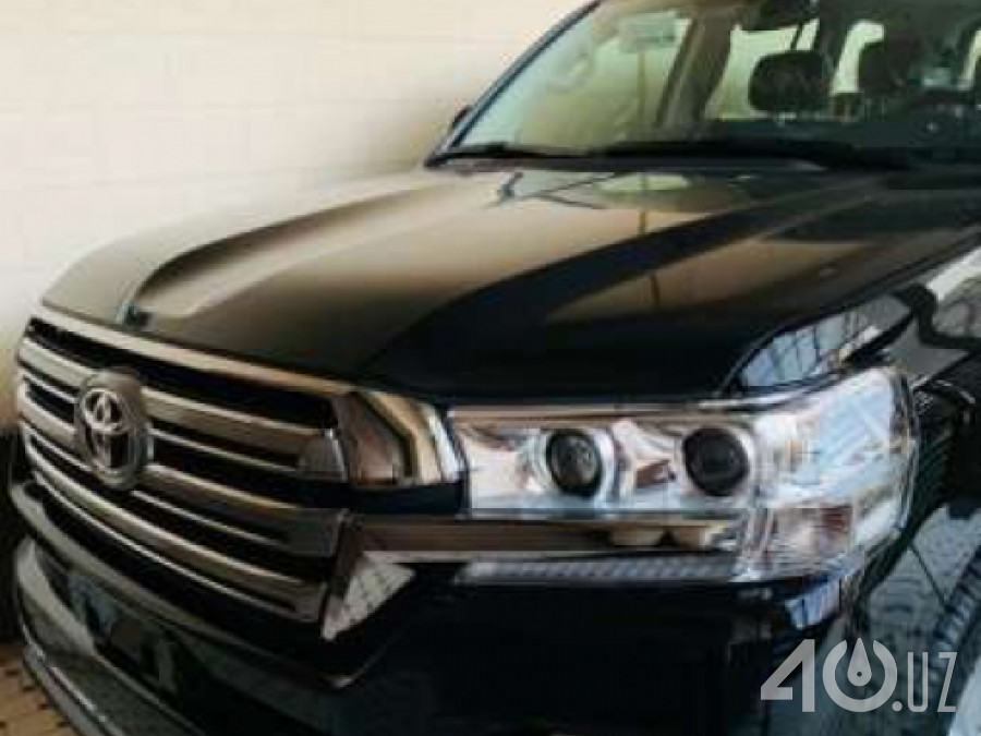 Toyota Land Cruiser 200 Series Рестайлинг 2