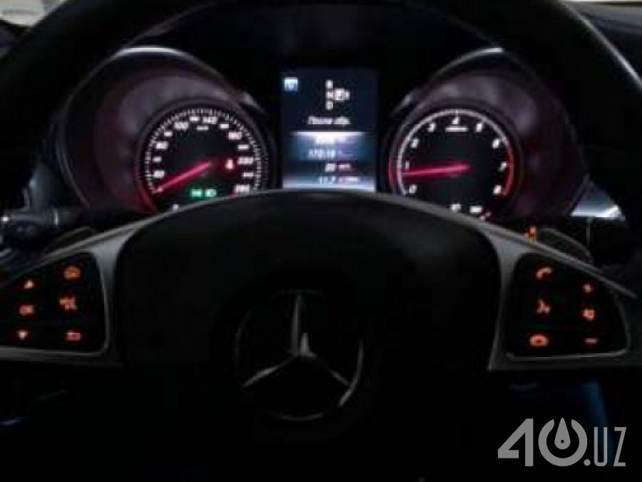 Mercedes-Benz C-klasse IV (W205)