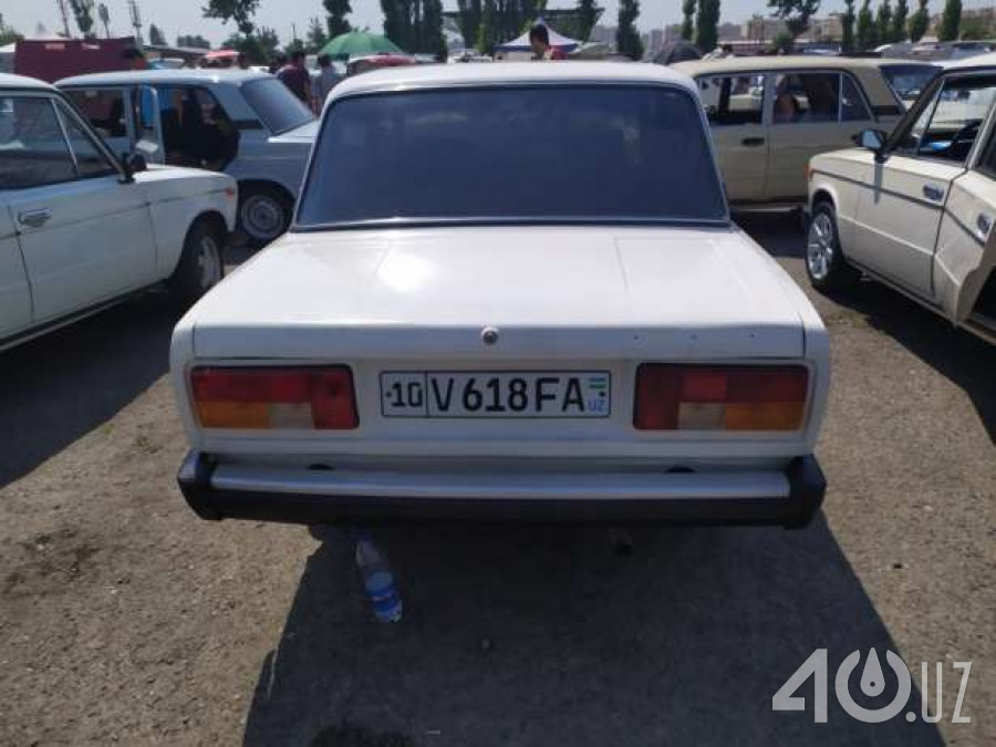 LADA (ВАЗ) 2105