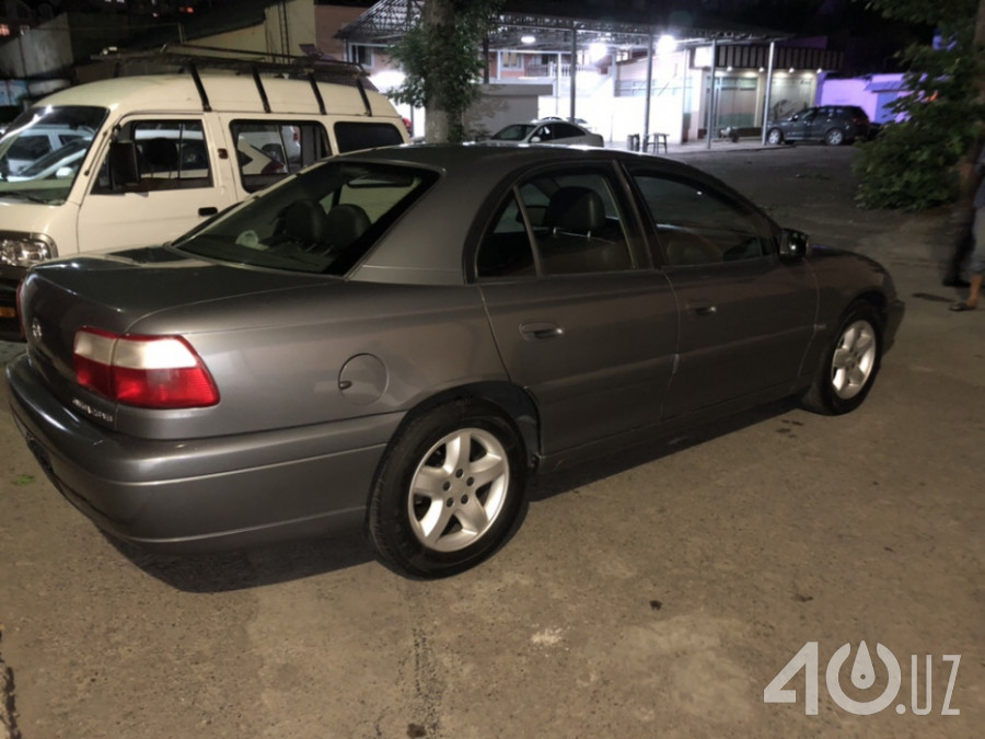 Opel Omega B Рестайлинг