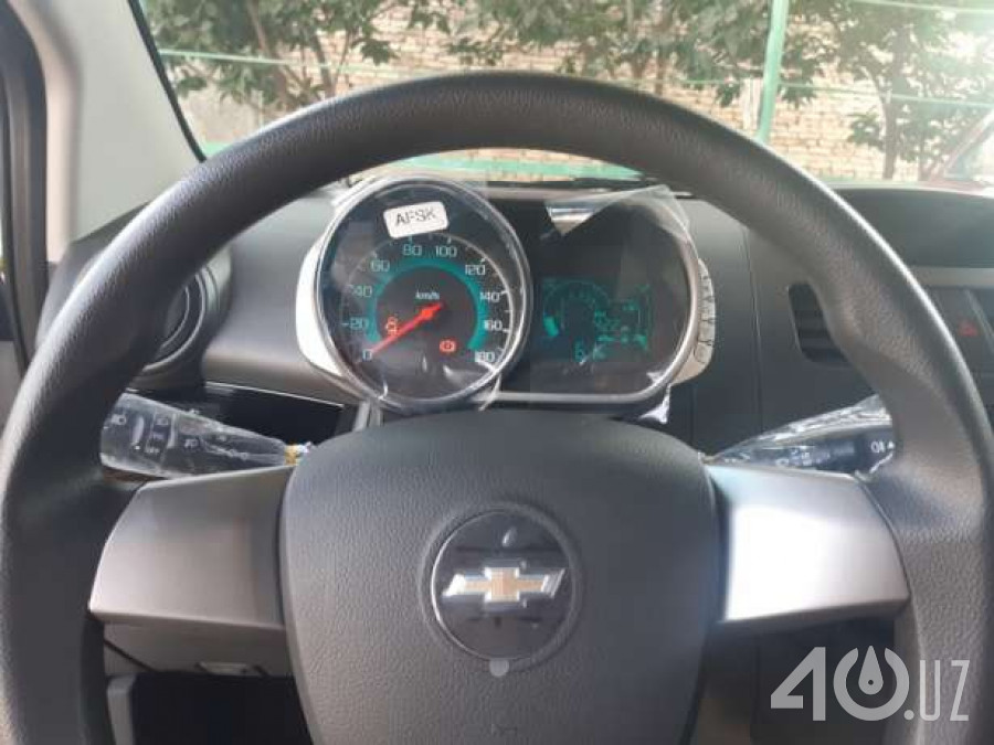 Chevrolet Uz Spark I Рестайлинг
