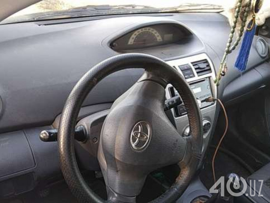 Toyota Yaris II