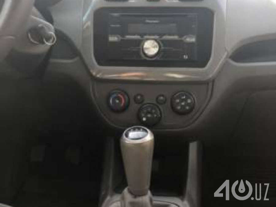 Chevrolet Uz Cobalt II