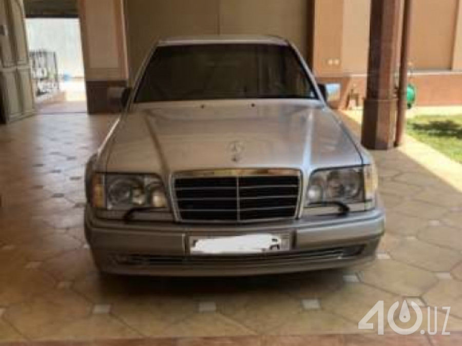 Mercedes-Benz E-klasse I (W124)