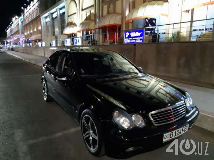 Mercedes-Benz C-klasse II (W203)