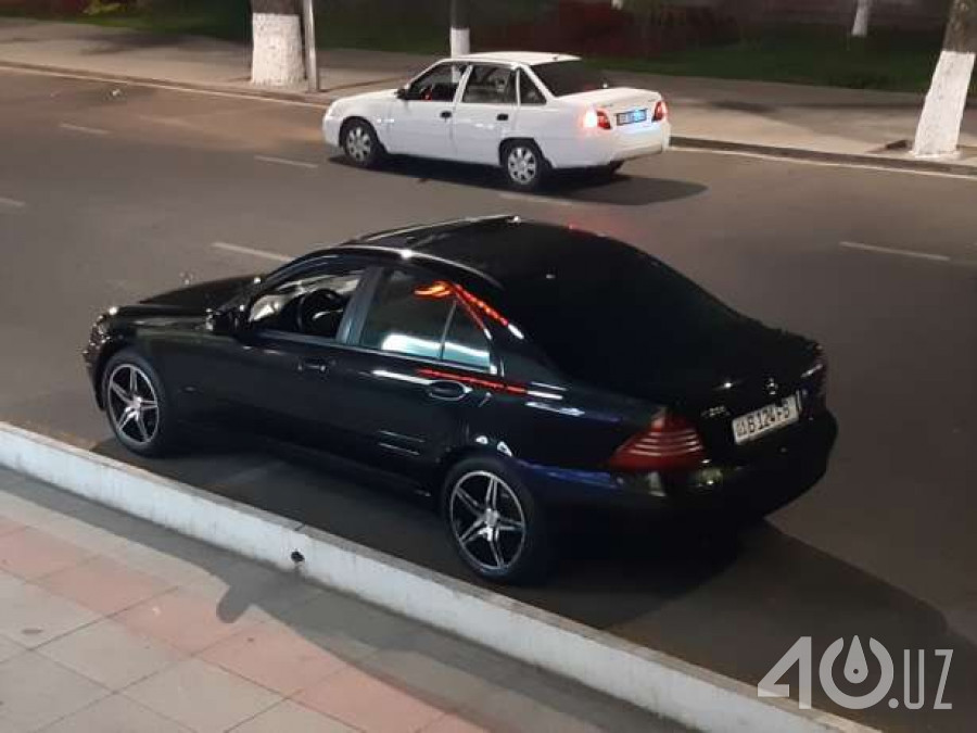 Mercedes-Benz C-klasse II (W203)